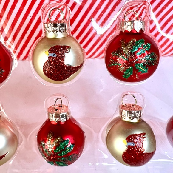 20 Christmas Mini Glass Ball Ornaments Red Cardinal Winter Flower Red Gold - Picture 3 of 8